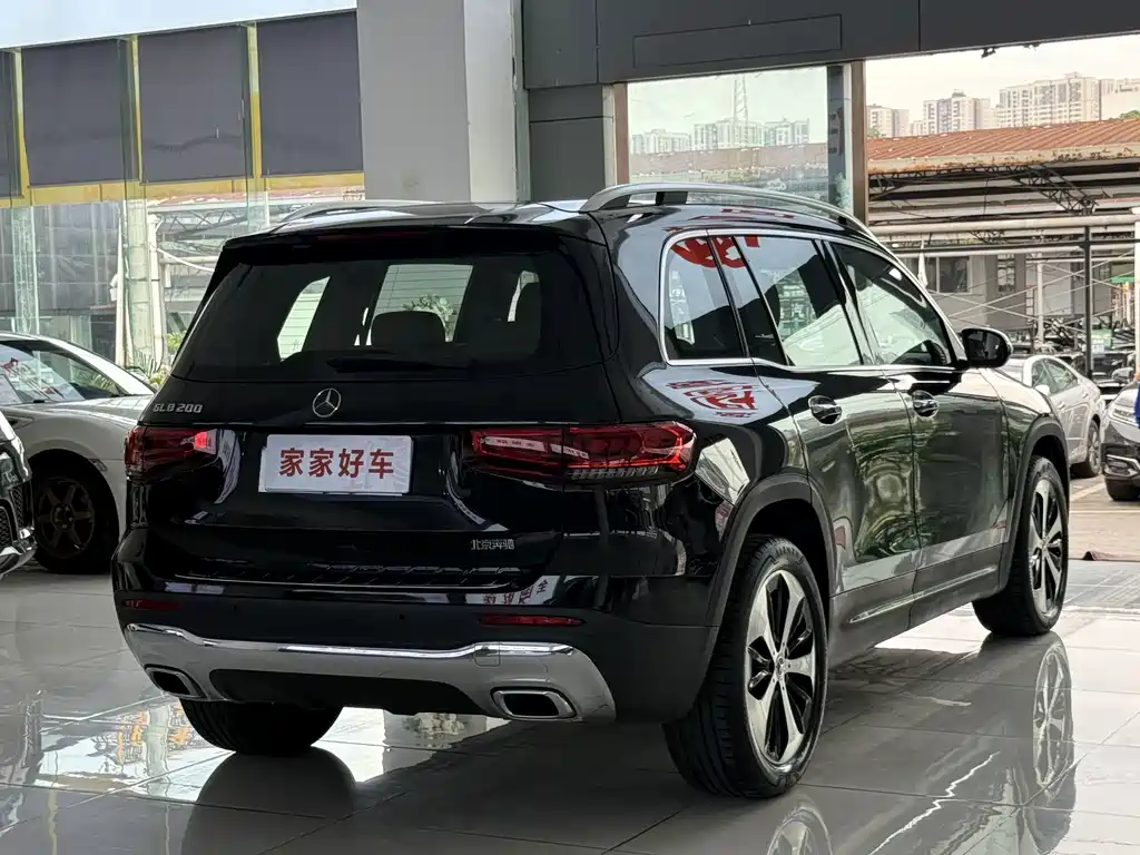 Mercedes-Benz GLB — фото 17