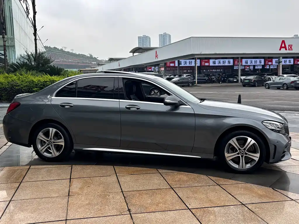 Mercedes-Benz C-Class — фото 4