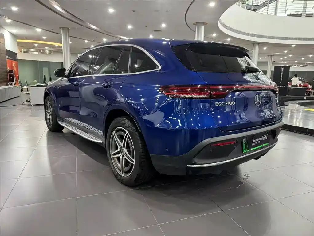 Mercedes-Benz EQC — фото 3