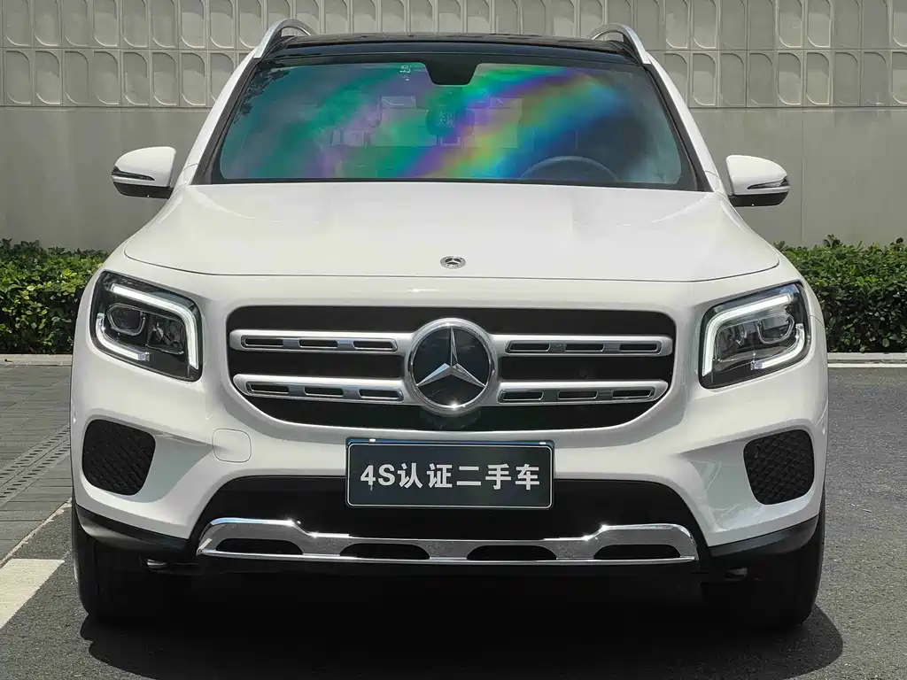 Mercedes-Benz GLB — фото 3