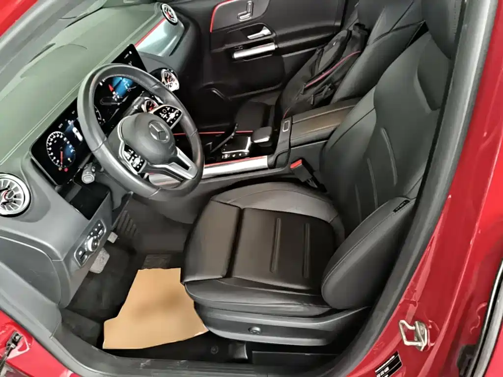 Mercedes-Benz GLA — фото 15