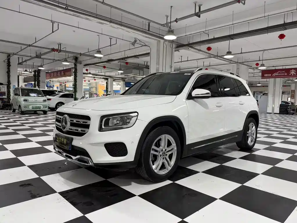 Mercedes-Benz GLB