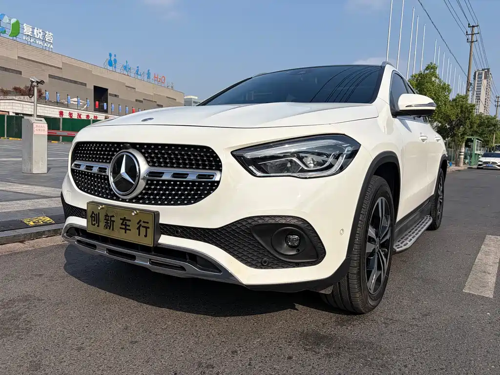 Mercedes-Benz GLA — фото 2