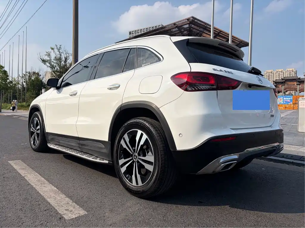 Mercedes-Benz GLA — фото 4