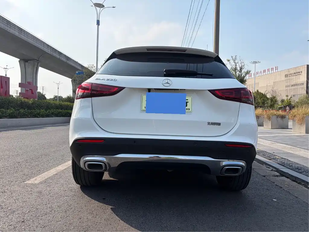 Mercedes-Benz GLA — фото 5