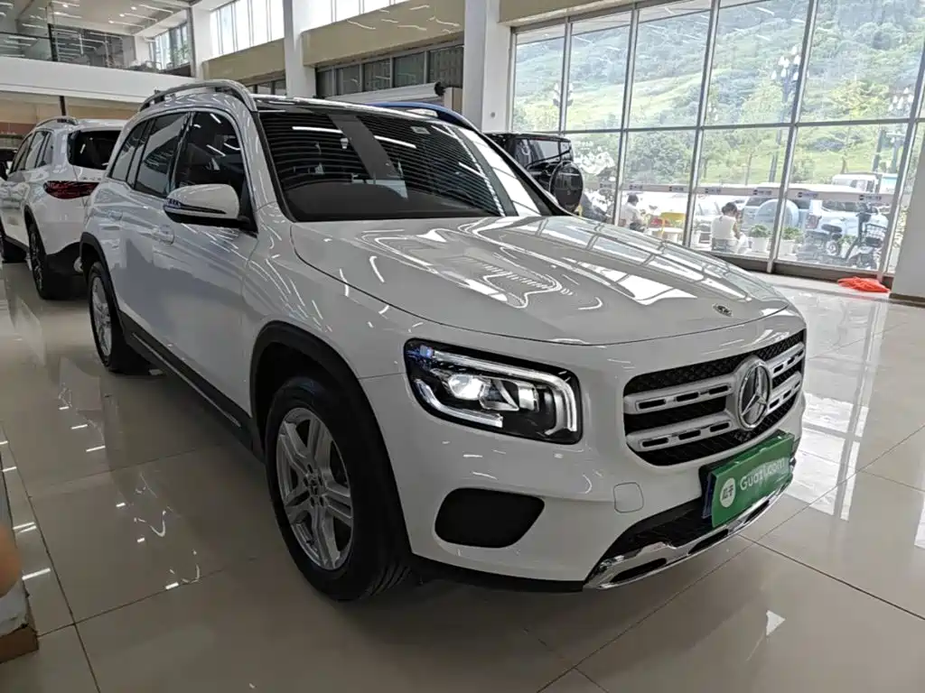 Mercedes-Benz GLB — фото 4