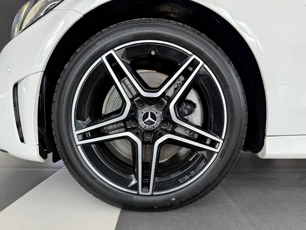 Mercedes-Benz C-Class — фото 18