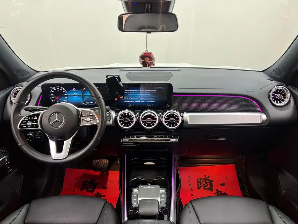 Mercedes-Benz EQB — фото 20