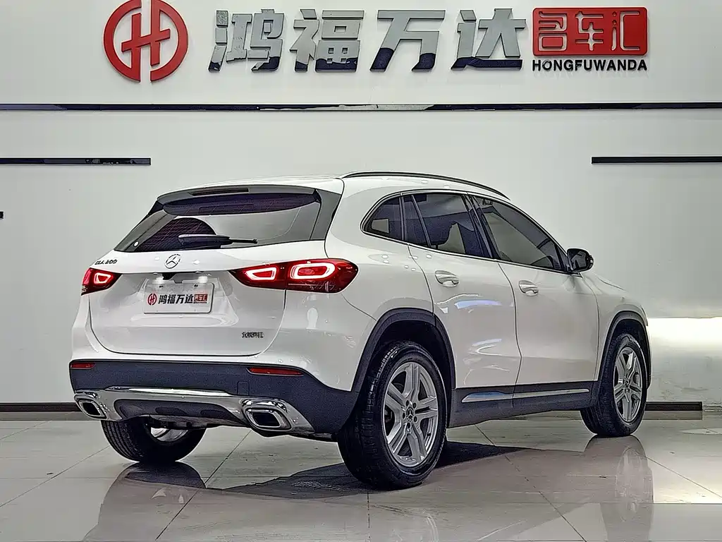 Mercedes-Benz GLA — фото 4