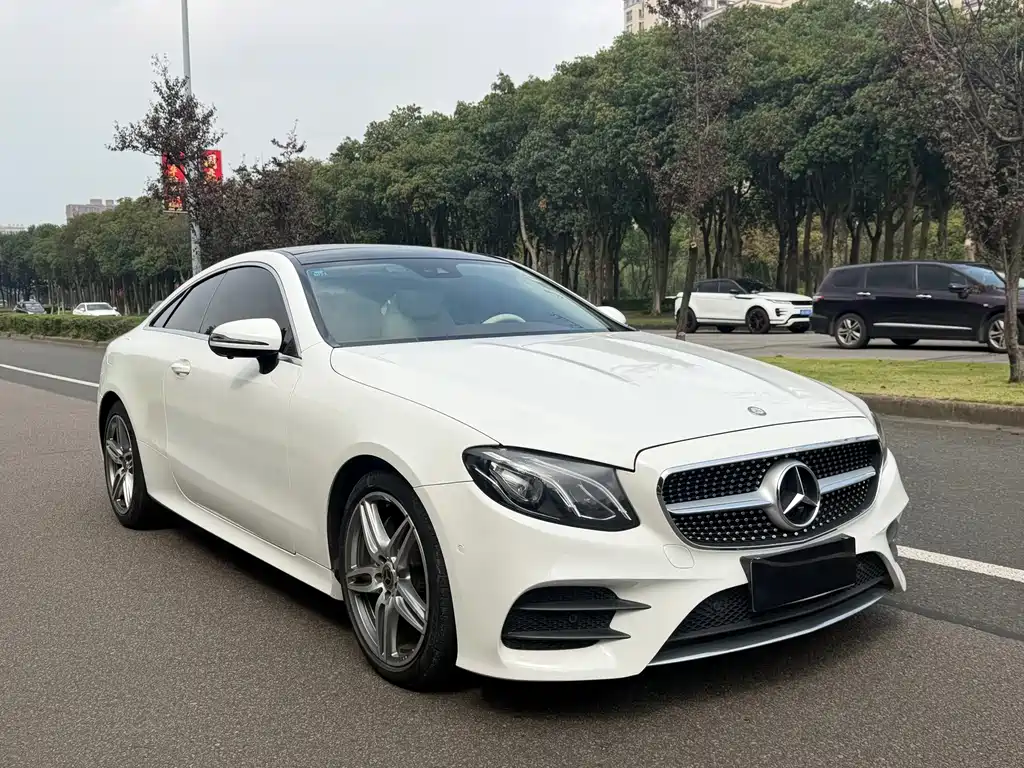 Mercedes-Benz E-Class (Import) — фото 3