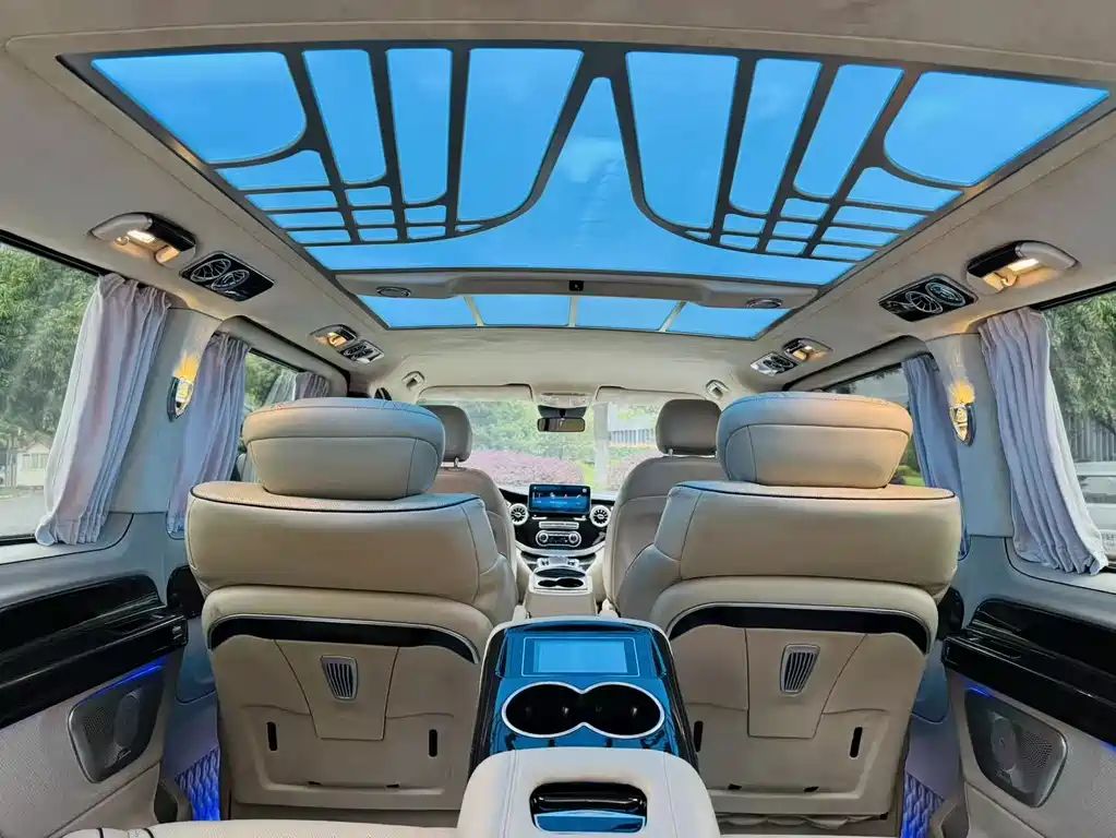 Mercedes-Benz Vito — фото 19