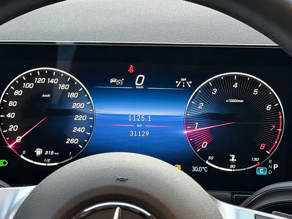 Mercedes-Benz GLA — фото 15