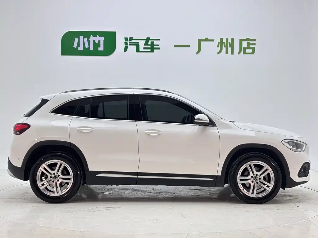 Mercedes-Benz GLA — фото 7