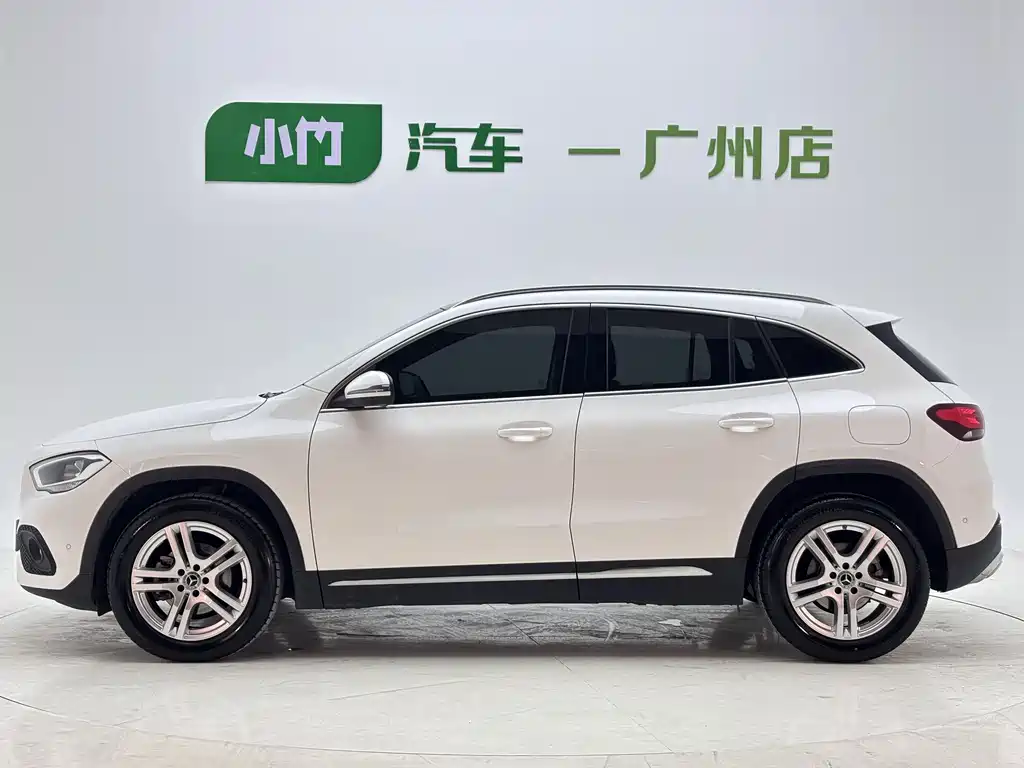 Mercedes-Benz GLA — фото 8