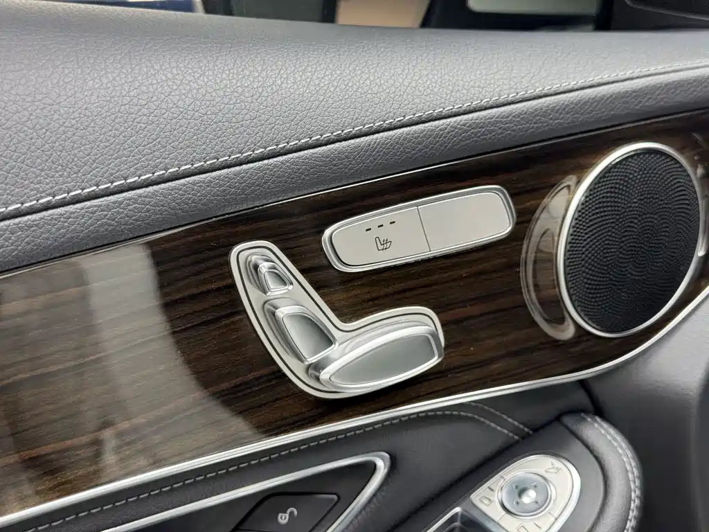 Mercedes-Benz GLC — фото 17