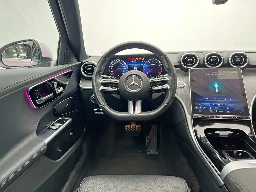 Mercedes-Benz C-Class — фото 19