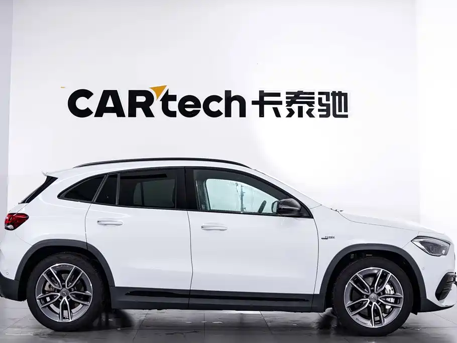 Mercedes-Benz GLA AMG — фото 3