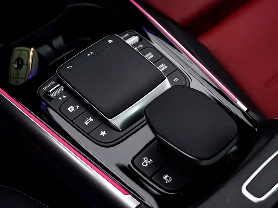 Mercedes-Benz GLA AMG — фото 22