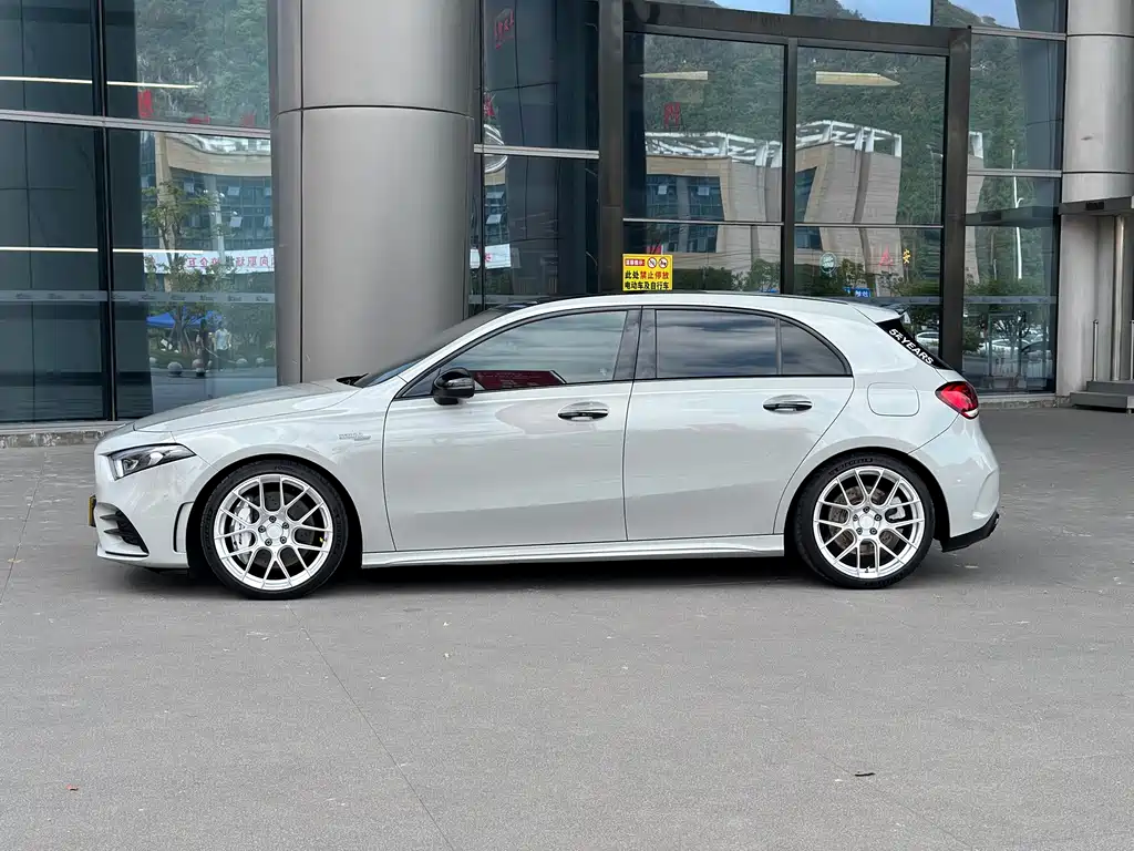 Mercedes-Benz A-Class AMG — фото 4
