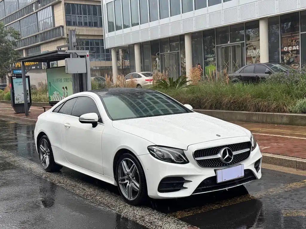 Mercedes-Benz E-Class (Import) — фото 3