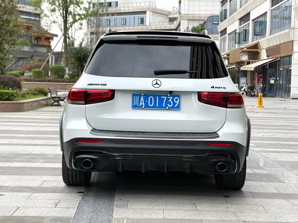 Mercedes-Benz GLB AMG — фото 5
