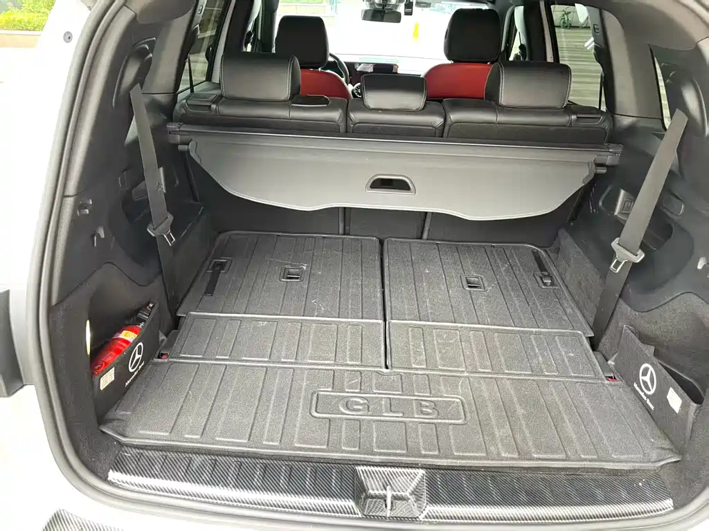 Mercedes-Benz GLB AMG — фото 8
