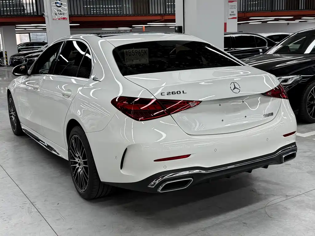 Mercedes-Benz C-Class — фото 13