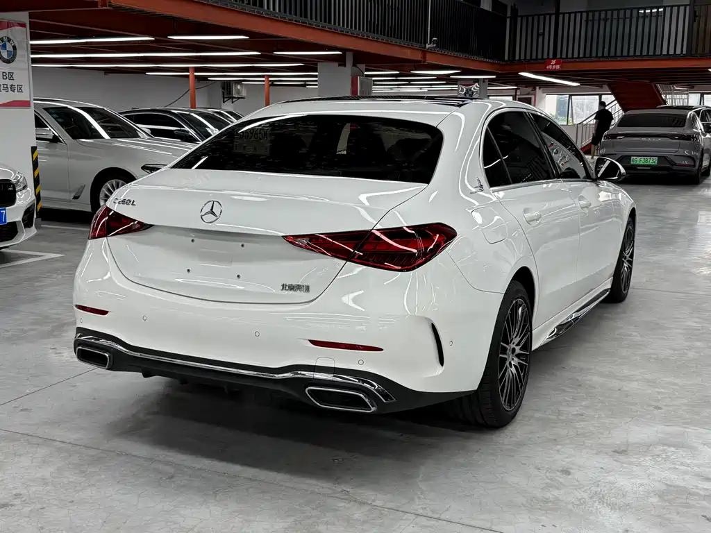 Mercedes-Benz C-Class — фото 15