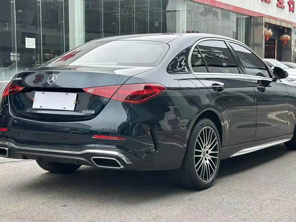 Mercedes-Benz C-Class — фото 10