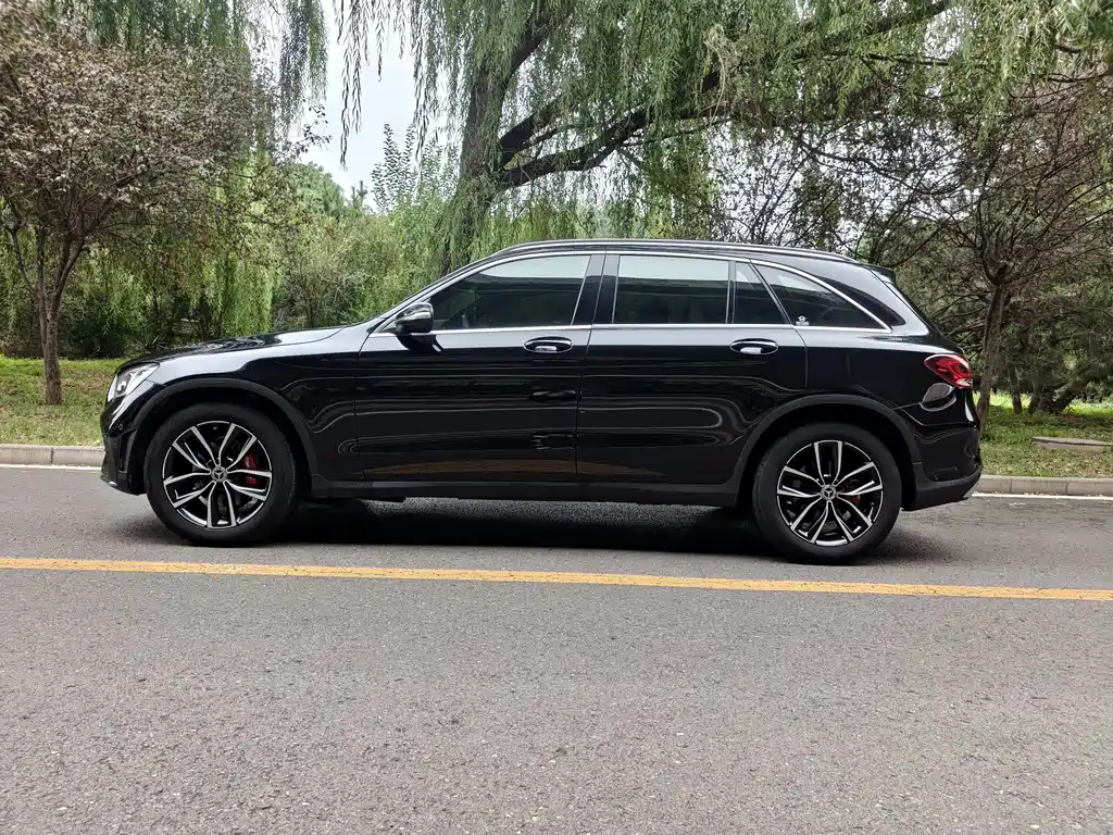 Mercedes-Benz GLC — фото 15