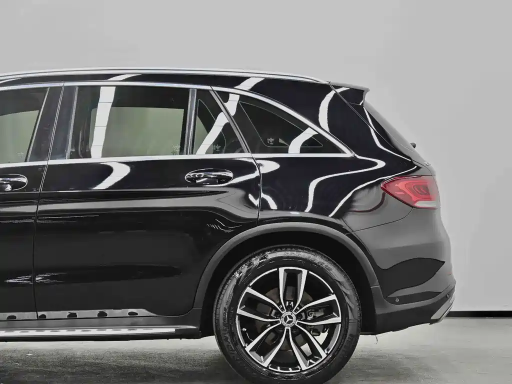 Mercedes-Benz GLC — фото 11