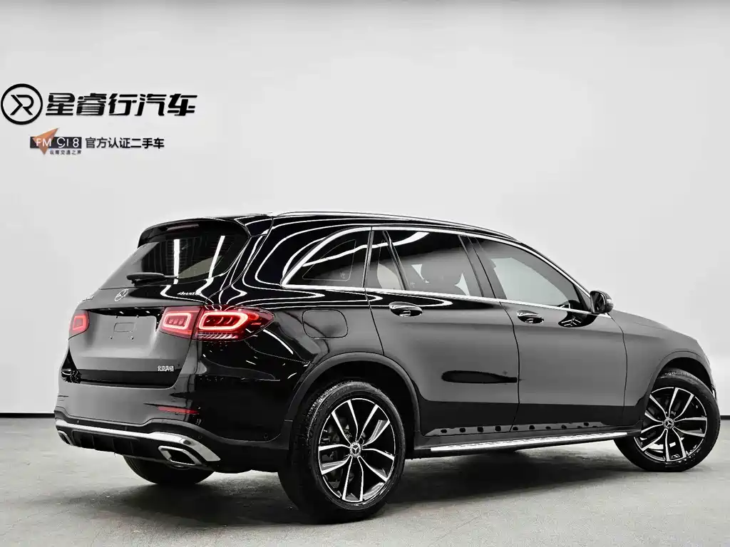 Mercedes-Benz GLC — фото 7