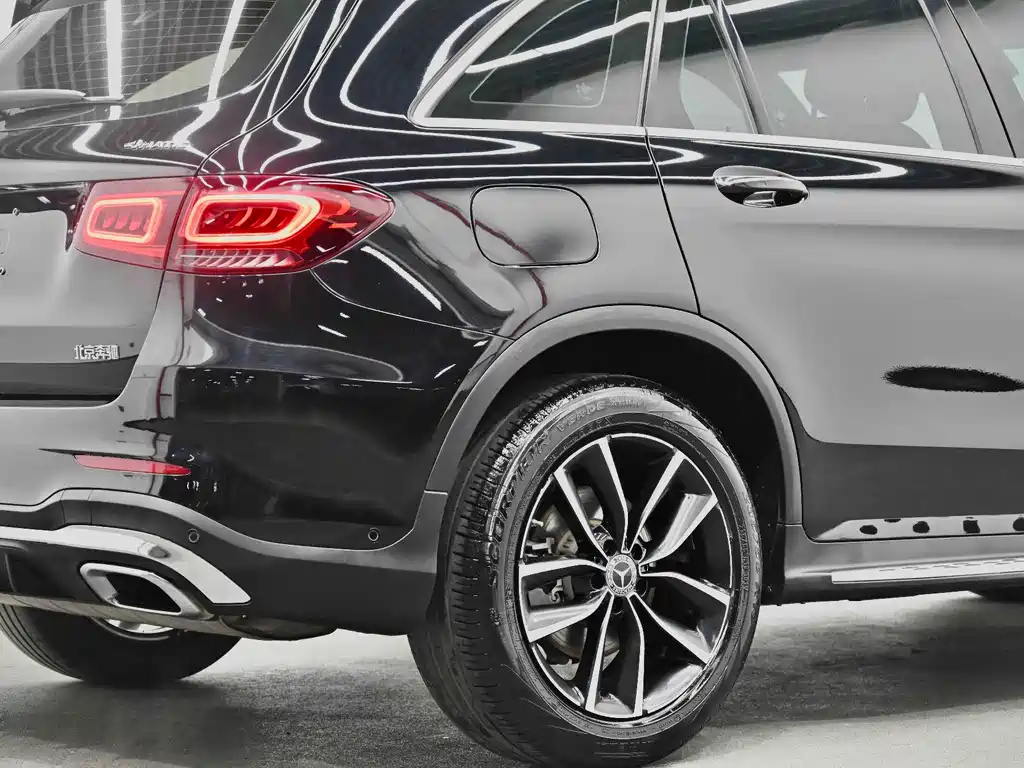 Mercedes-Benz GLC — фото 8
