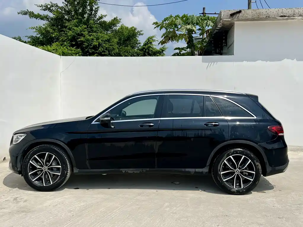 Mercedes-Benz GLC — фото 10