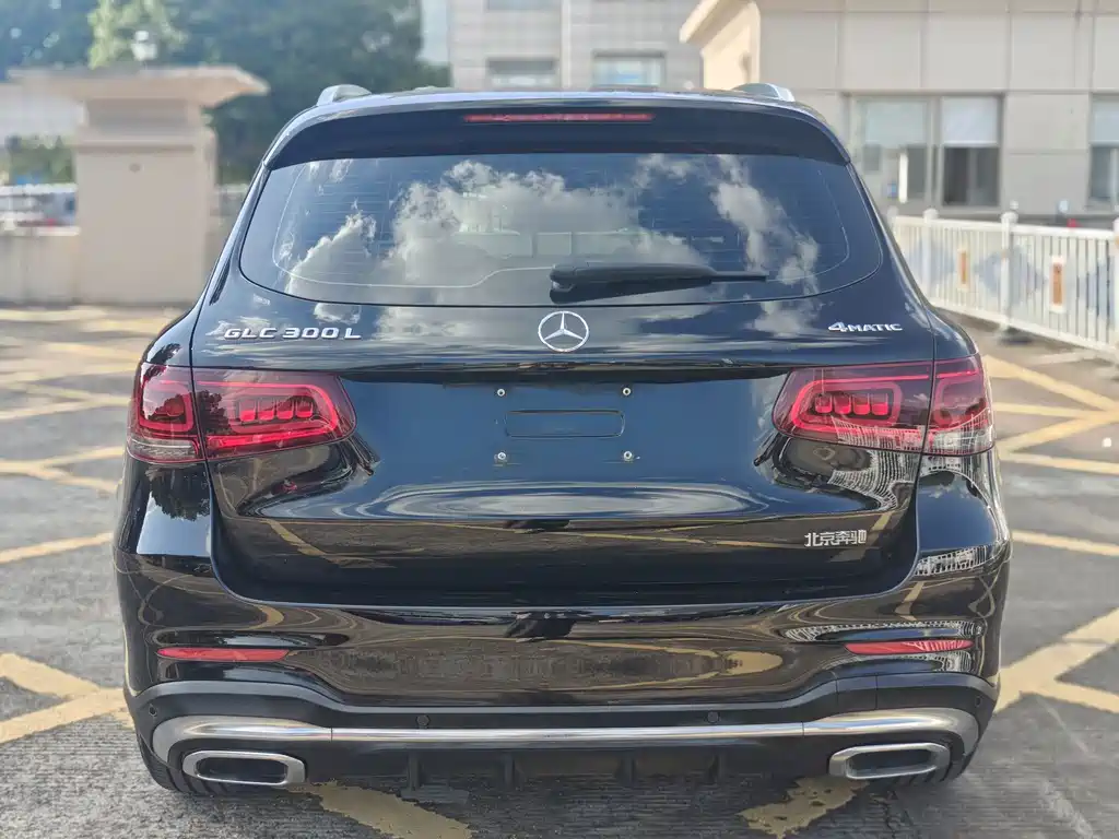Mercedes-Benz GLC — фото 11