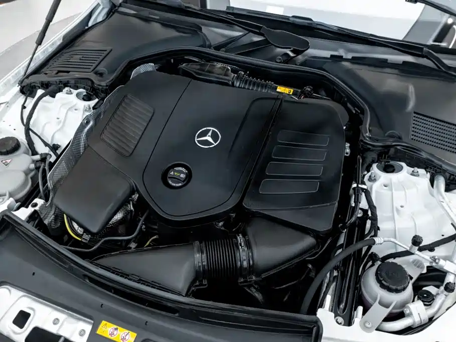 Mercedes-Benz C-Class — фото 11