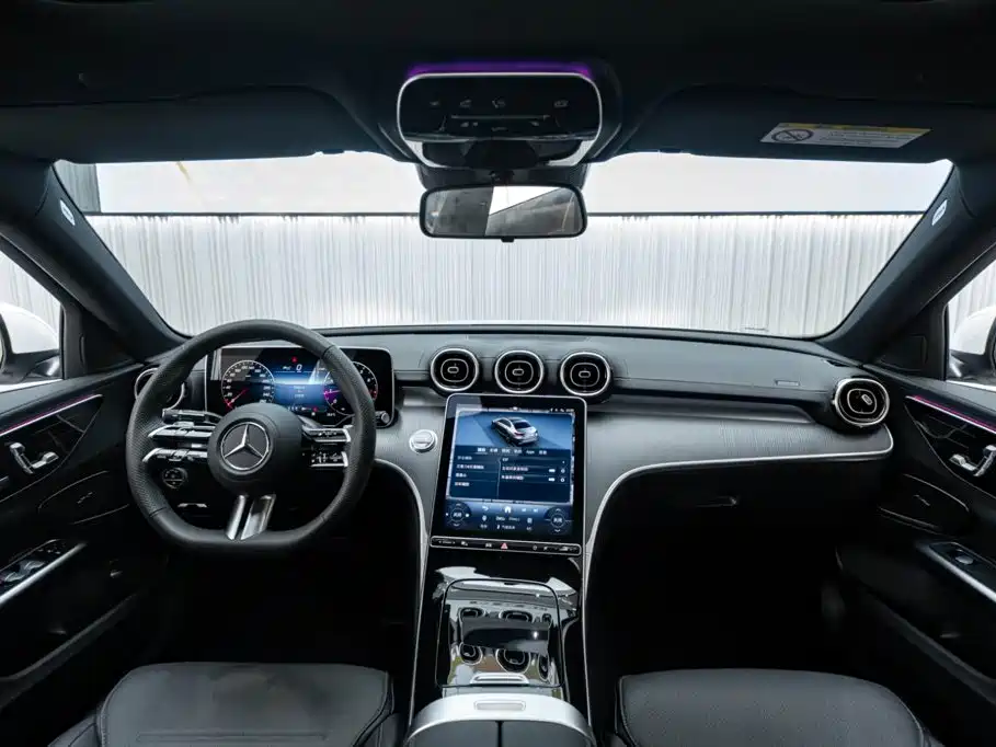 Mercedes-Benz C-Class — фото 15
