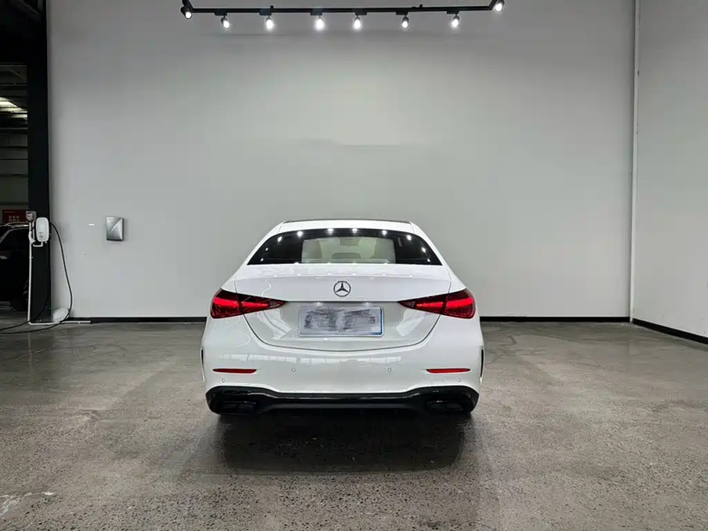 Mercedes-Benz C-Class — фото 13