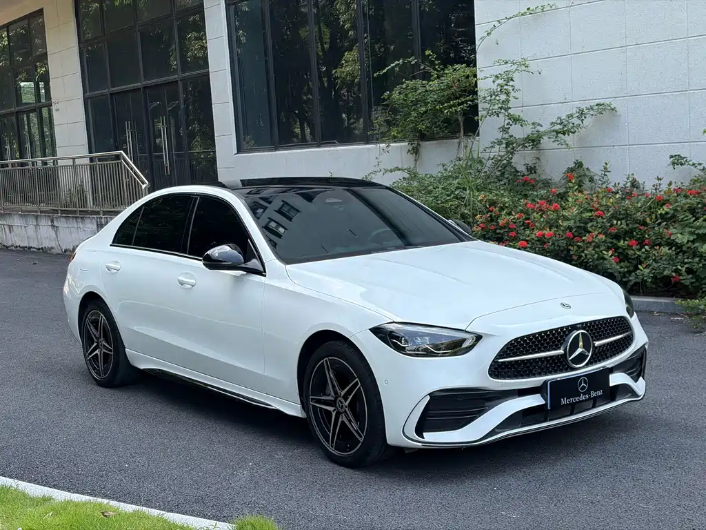 Mercedes-Benz C-Class — фото 9