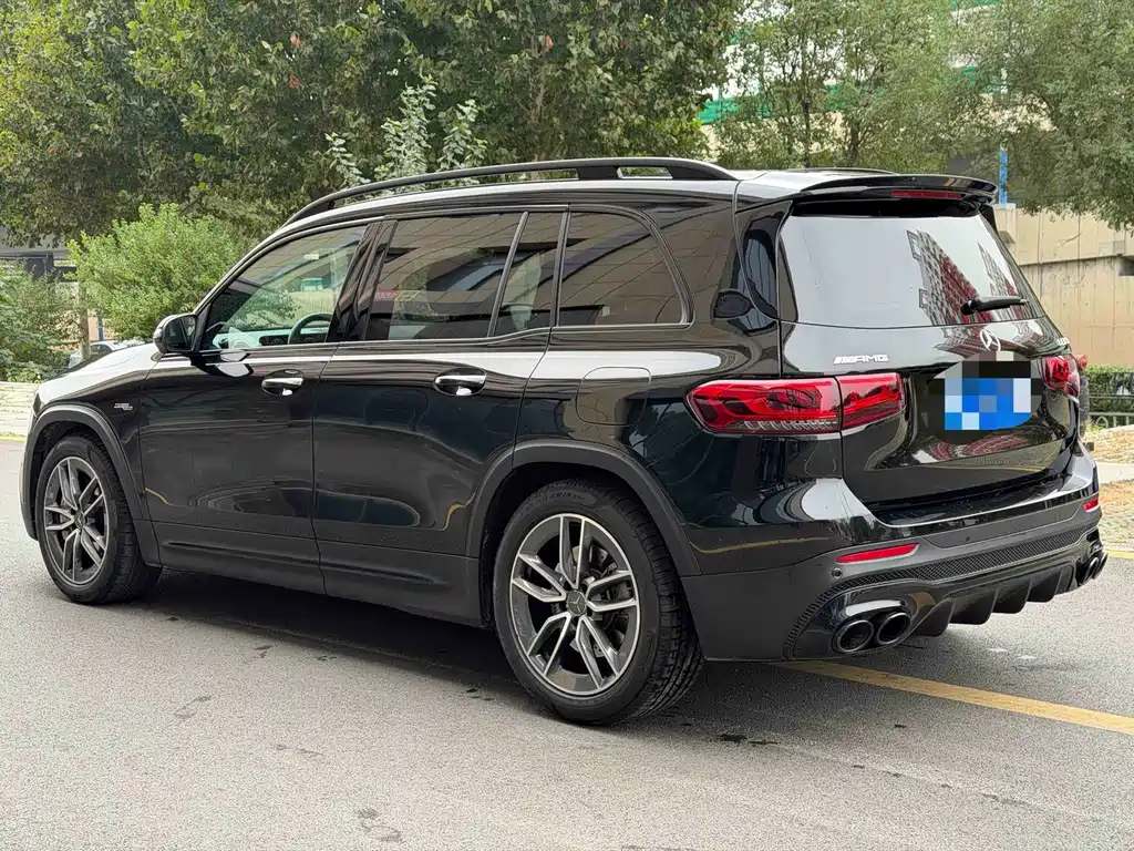 Mercedes-Benz GLB AMG — фото 6
