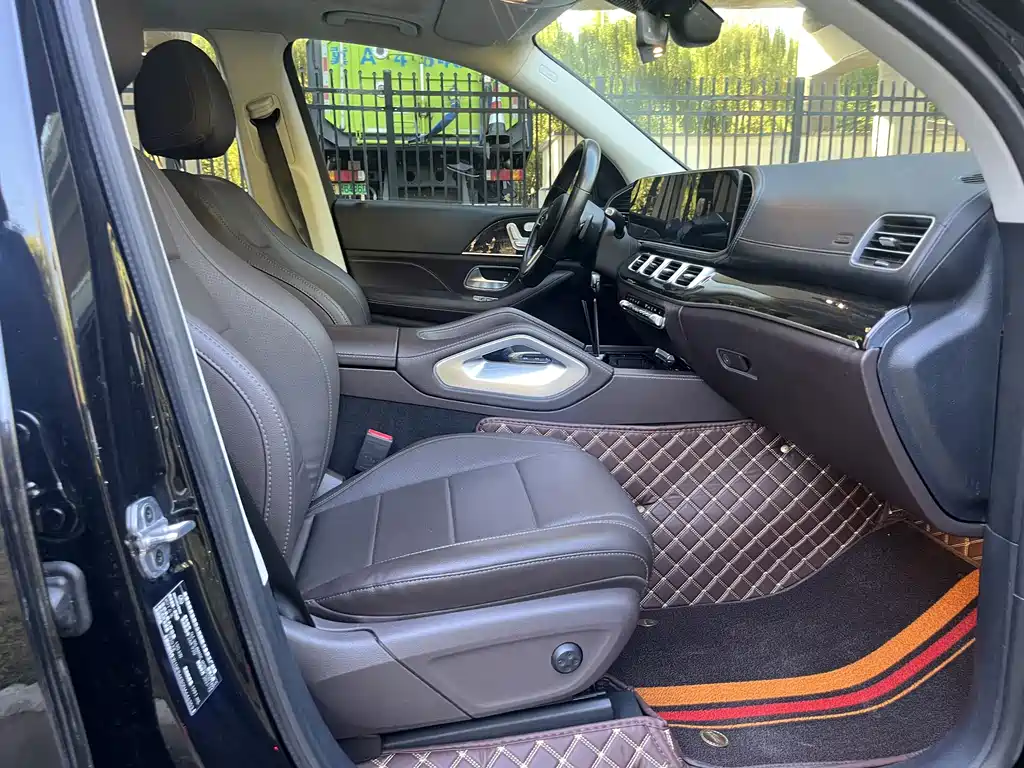 Mercedes-Benz GLE (Import) — фото 11