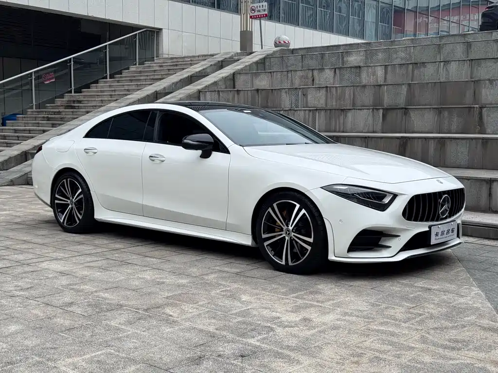 Mercedes-Benz CLS — фото 3