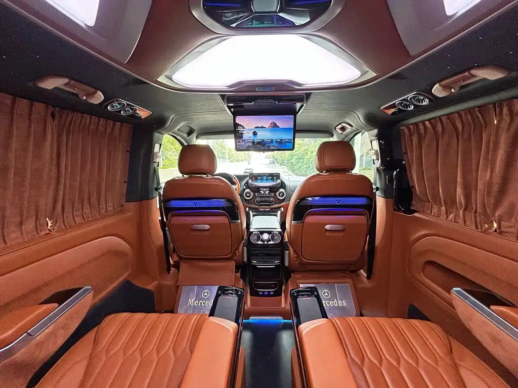 Mercedes-Benz Vito — фото 10