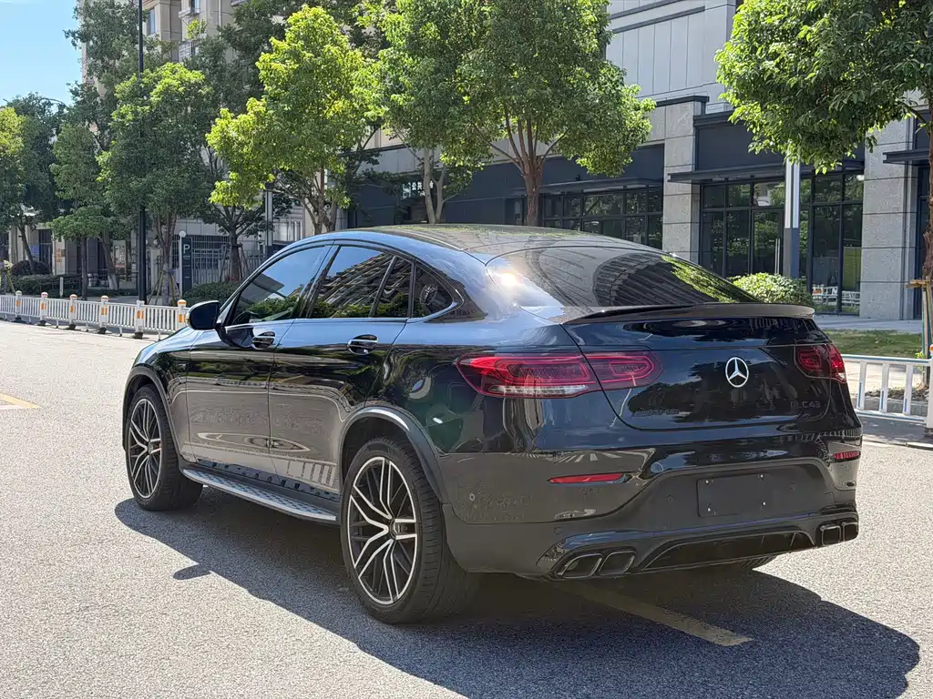 Mercedes-Benz GLC AMG — фото 17