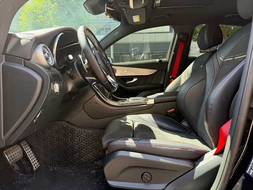 Mercedes-Benz GLC AMG — фото 9