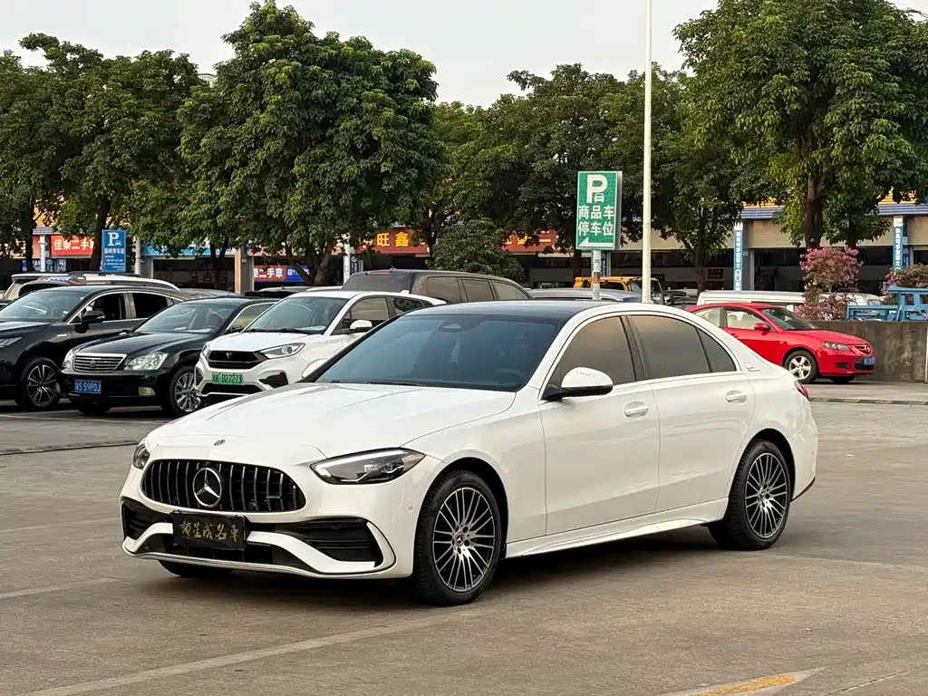 Mercedes-Benz C-Class