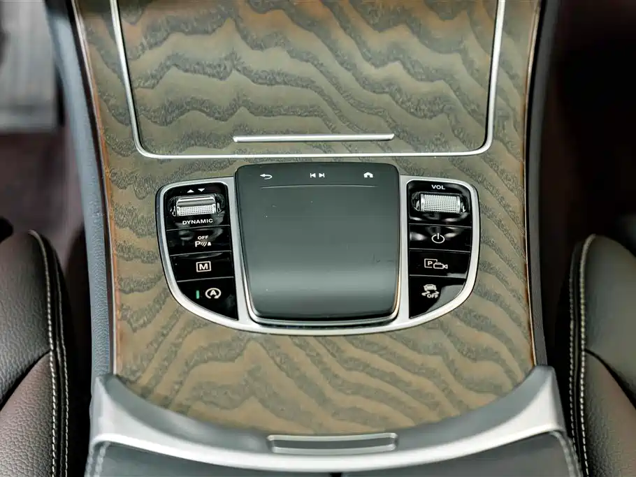 Mercedes-Benz GLC — фото 14