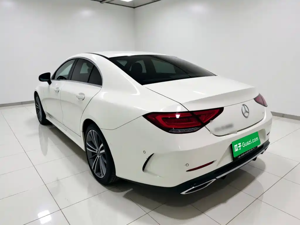 Mercedes-Benz CLS — фото 4