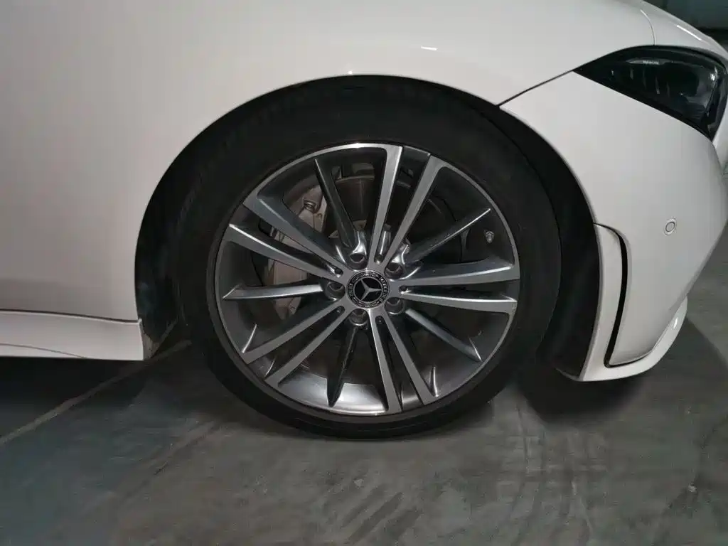 Mercedes-Benz CLS — фото 8