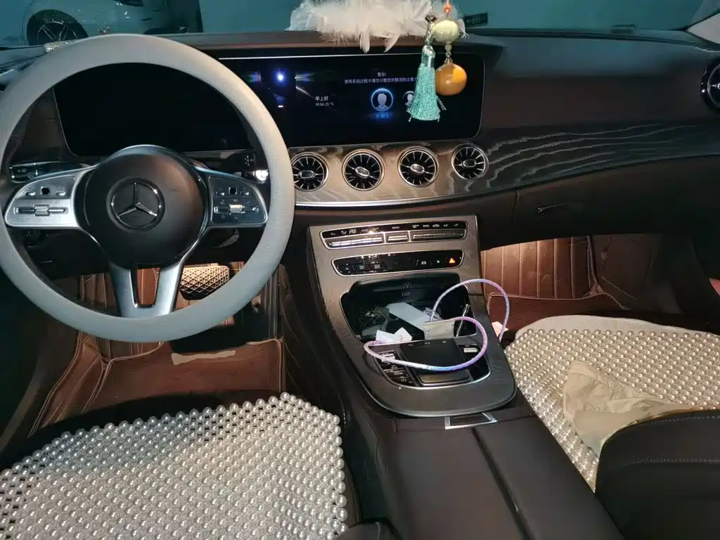 Mercedes-Benz CLS — фото 10